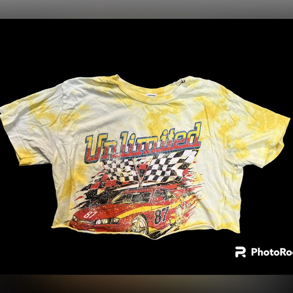 Garage Cropped Tee